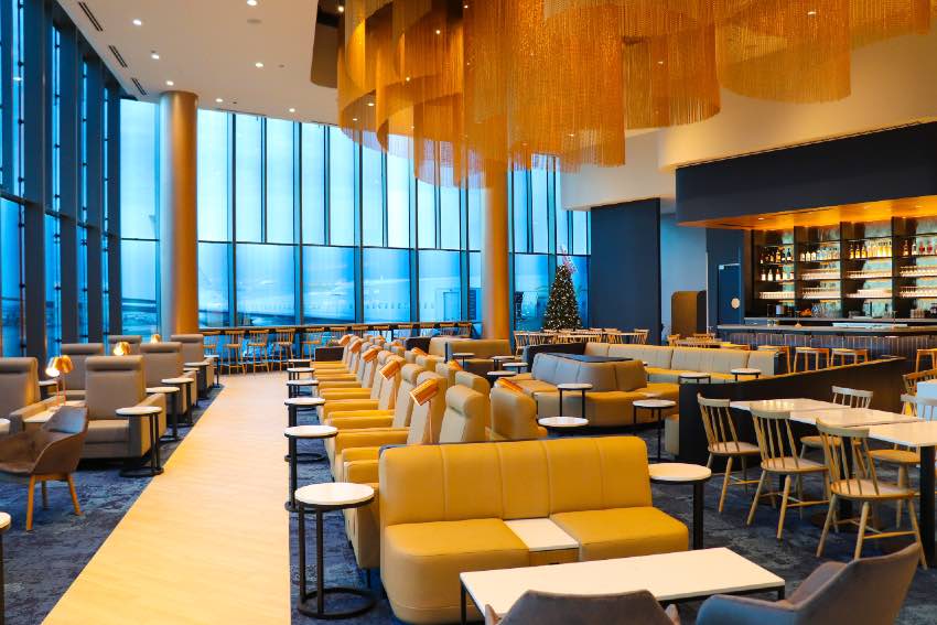 LOT opens first North American business lounge in Chicago